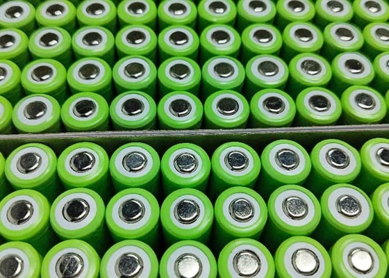 Baterai NiMH AAA700mAh 1.2V 700mAh Baterai Nikel-Metal Hydride yang dapat diisi ulang